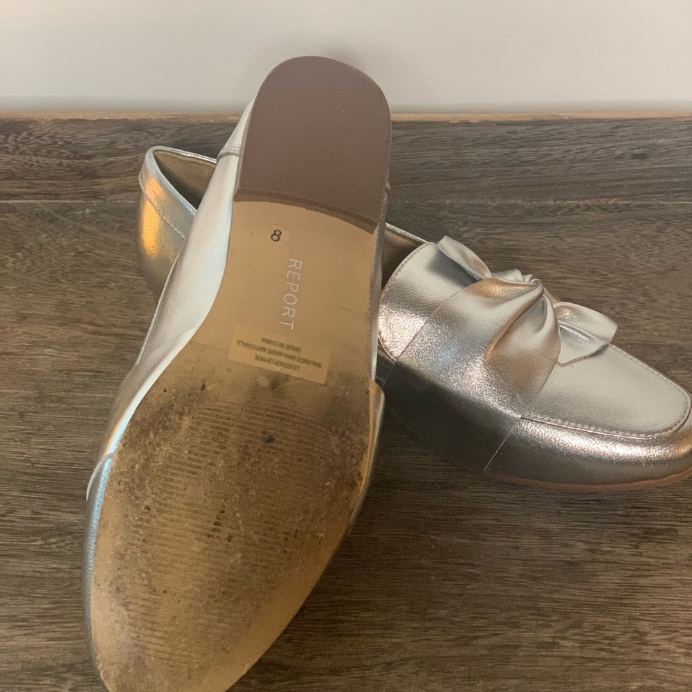 Report silver loafer flats - Picture 3 of 3